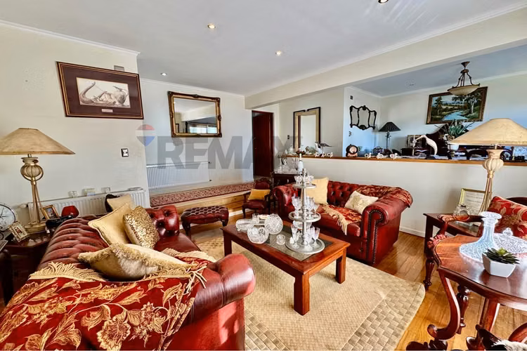 Exclusiva casa en venta, concón