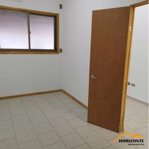 Gran Potencial en Zona Comercial (174420)