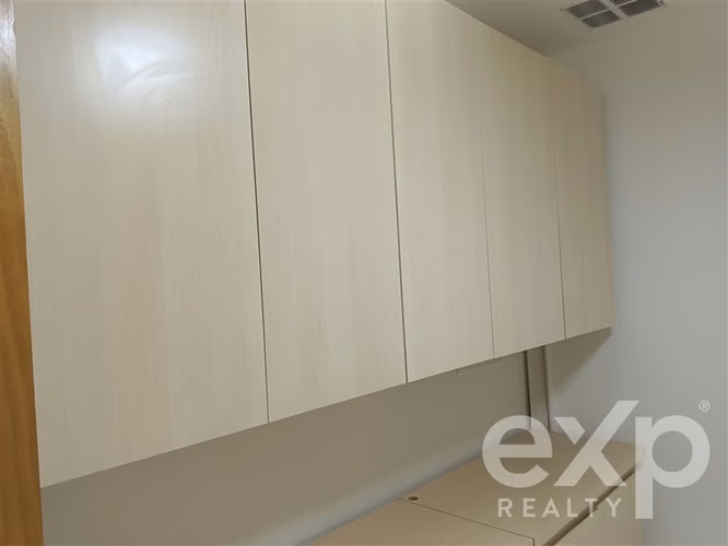 Arriendo Oficina 2 privados Avenida Libertad, Viña del Mar