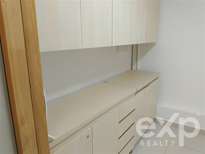 Arriendo Oficina 2 privados Avenida Libertad, Viña del Mar