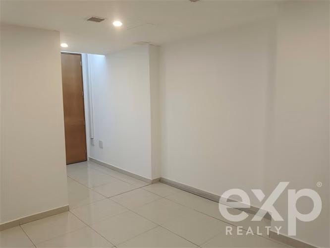 Arriendo Oficina 2 privados Avenida Libertad, Viña del Mar