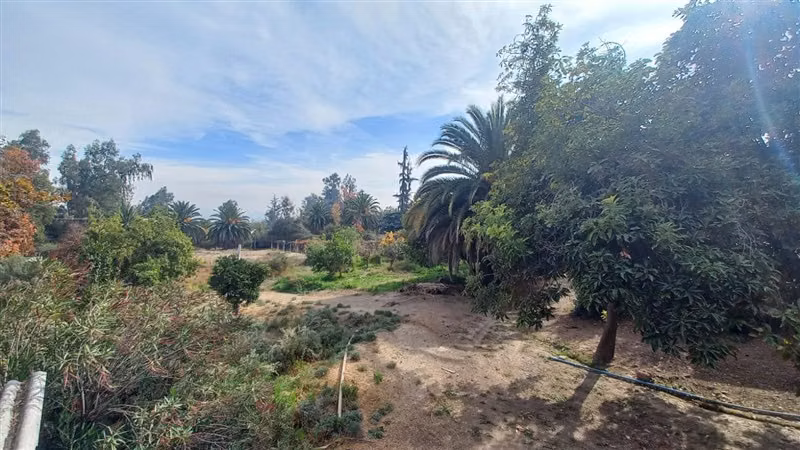 Sitio en venta en calle Bailahuén norte, La Florida