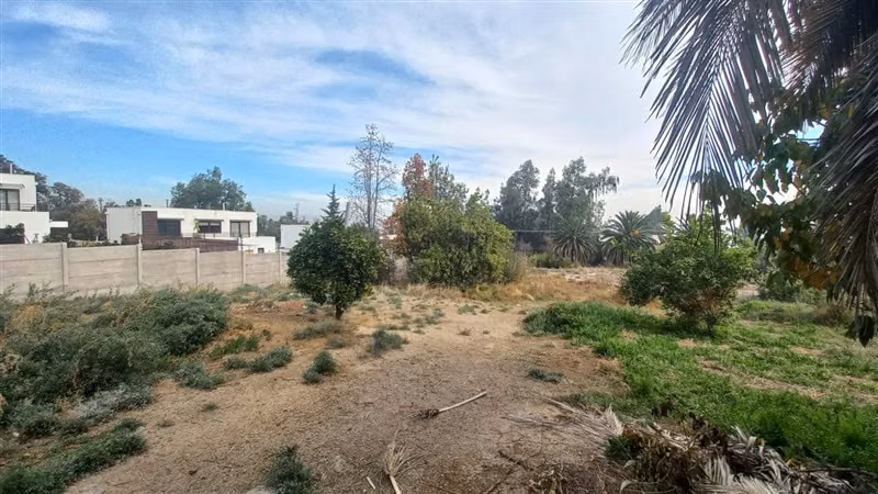 Sitio en venta en calle Bailahuén norte, La Florida