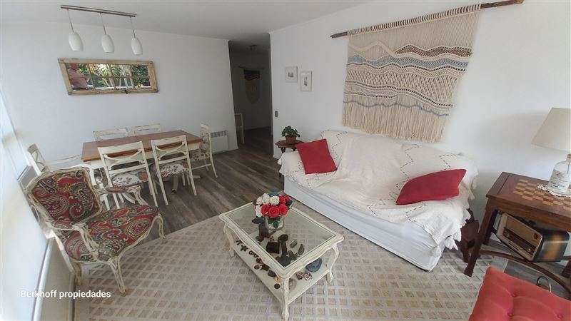 Dpto, 3 dorm. 2 baños, 2 estac. y bodega, en Lo Barnechea