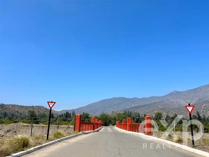 Arriendo parcela Amoblada Pirque 6000m2 350m2 casa