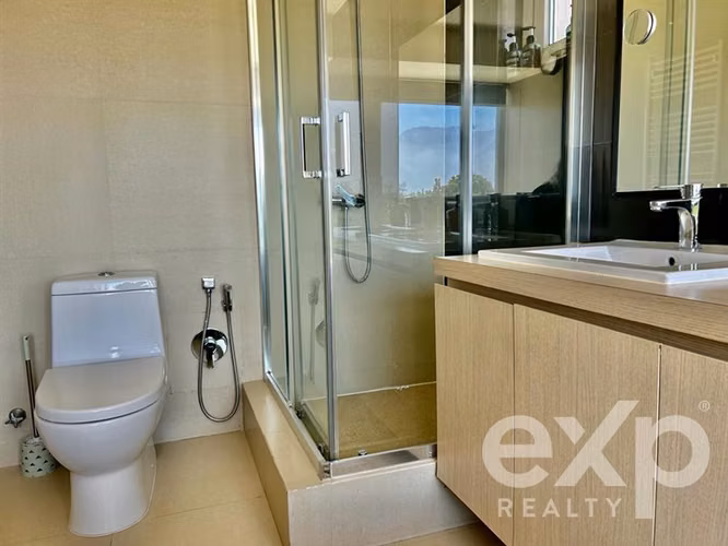 Arriendo parcela Amoblada Pirque 6000m2 350m2 casa