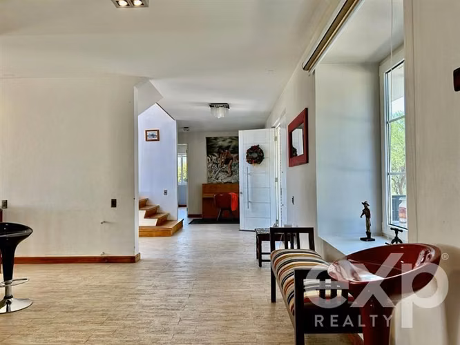 Arriendo parcela Amoblada Pirque 6000m2 350m2 casa