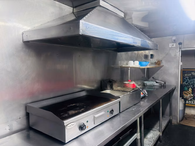 Food Truck Equipado