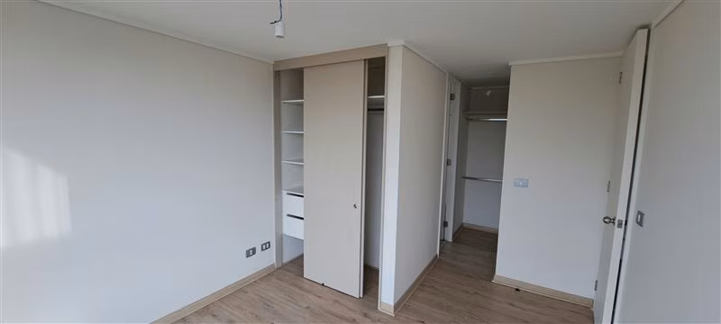 Departamento en arriendo de 2 dorm. en La Florida