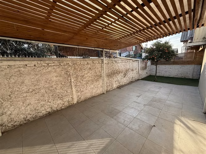 Casa en venta de 3 dorm. en Maipú