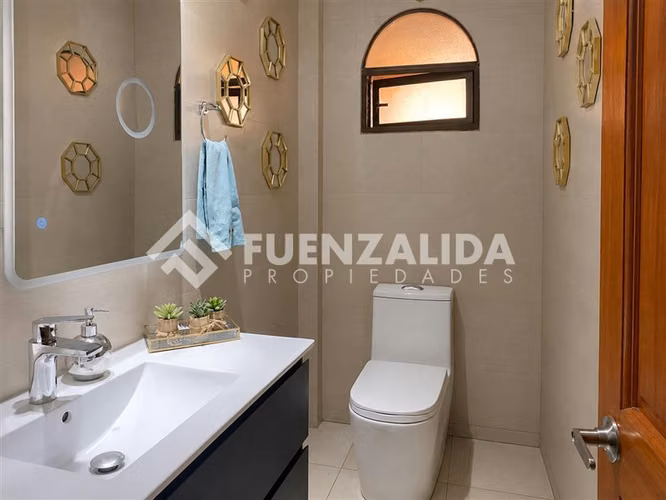 Amplia casa en La Reina,6D,Piscina,Jardin y Gimnasio - Imagen 10