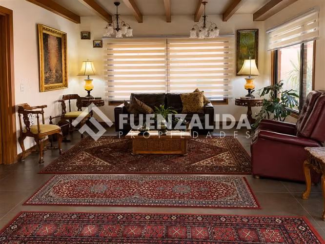 Amplia casa en La Reina,6D,Piscina,Jardin y Gimnasio - Imagen 6