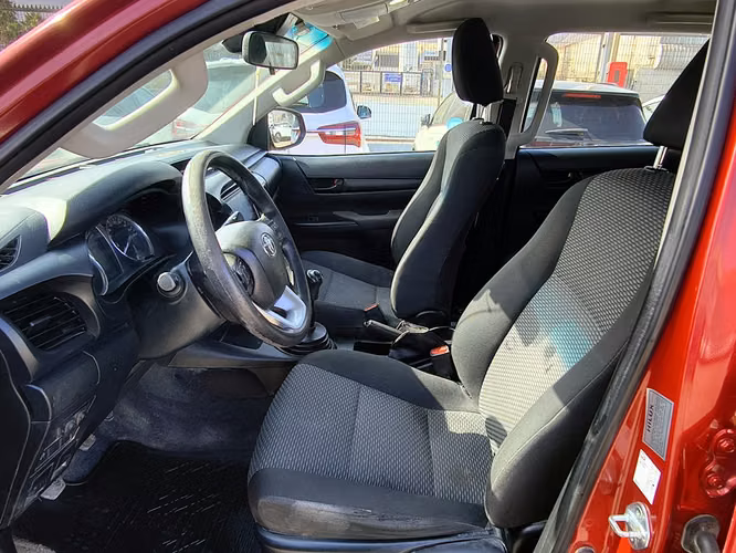TOYOTA HILUX 2021 - Imagen 10