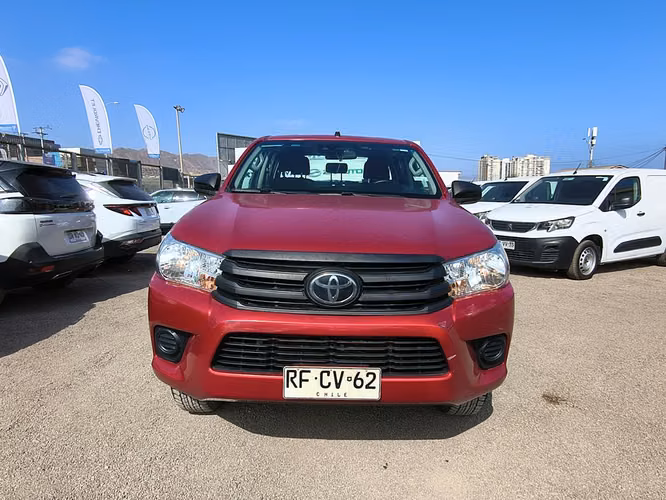 TOYOTA HILUX 2021 - Imagen 2