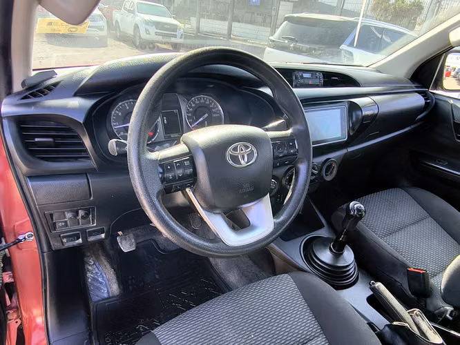 TOYOTA HILUX 2021 - Imagen 11
