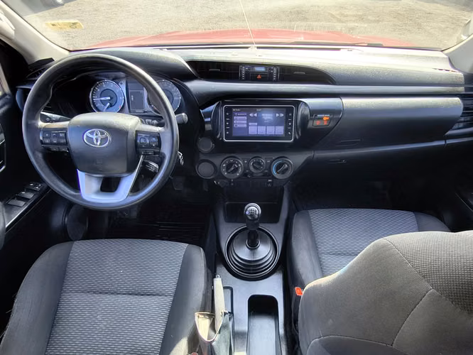 TOYOTA HILUX 2021 - Imagen 16