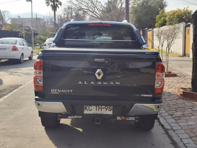 RENAULT ALASKAN