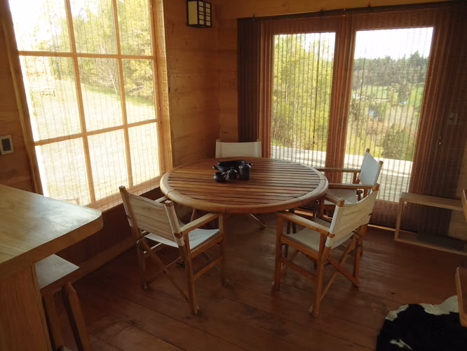 Se arrienda hermosa casa de madera nativa en entorno natural, sector Osorno