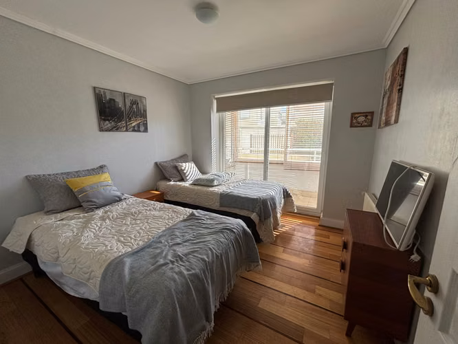 Departamento 4 dormitorios en venta, vista privilegiada al Mar, Edmundo Eluchans, Viña del Mar