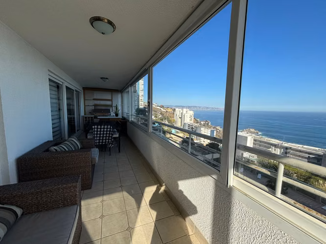 Departamento 4 dormitorios en venta, vista privilegiada al Mar, Edmundo Eluchans, Viña del Mar