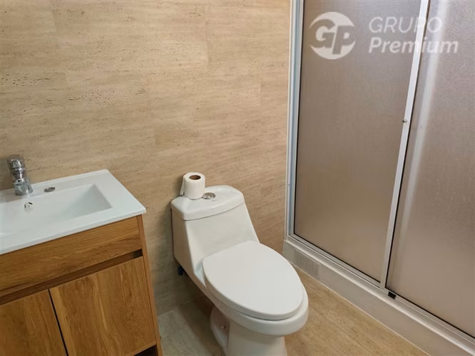 Casa en venta de 7 dorm. en Santiago - Imagen 27