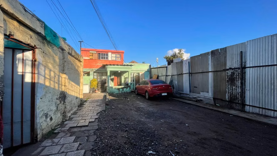 Casa Amplia con Excelente Conectividad (174454)
