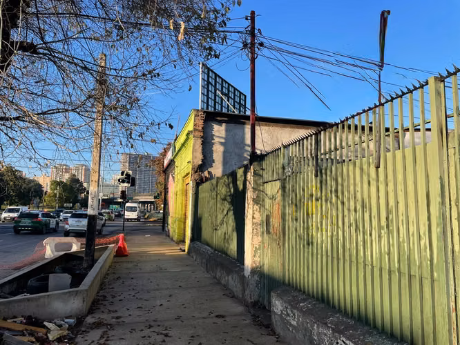 Casa Amplia con Excelente Conectividad (174454)