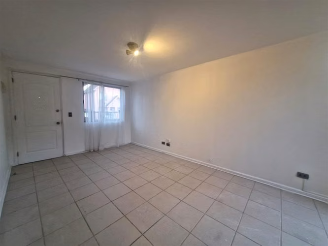 Hermosa casa en arriendo, Curauma