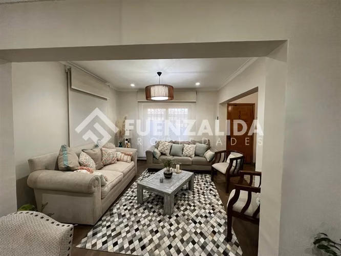Casa en venta de 4 dorm. en San Miguel