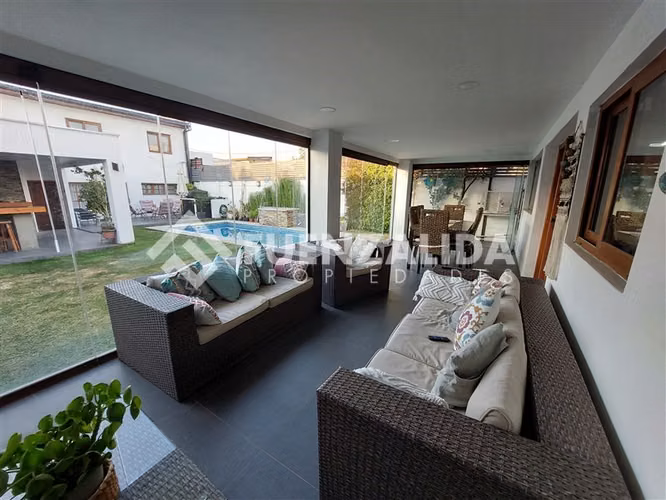 Casa en venta de 4 dorm. en San Miguel