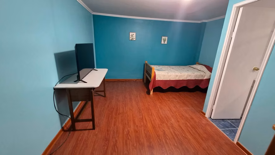 Casa de renta en Estación Central — 14 dormitorios, ingreso mensual $3.000.000 - Imagen 11