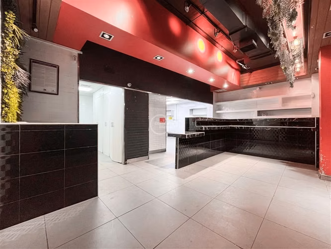 Local Comercial en arriendo 67M2 a la calle La DehesaLOCAL C - Imagen 10