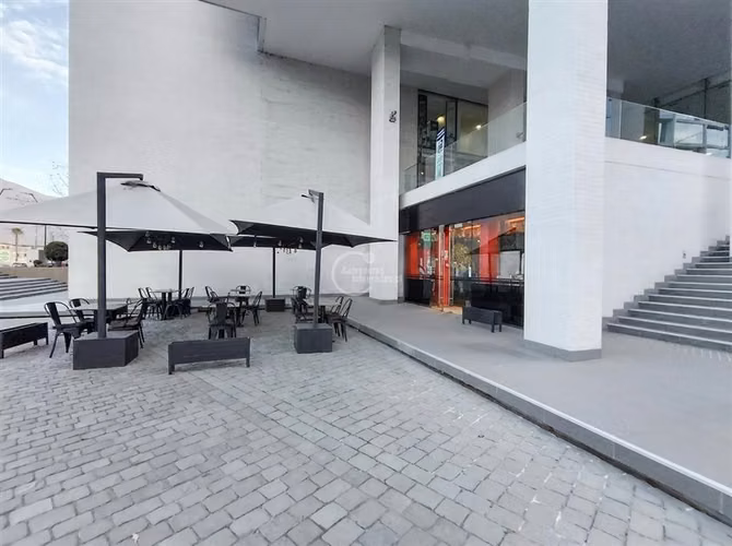 Local Comercial en arriendo 67M2 a la calle La Dehesa - Imagen 5