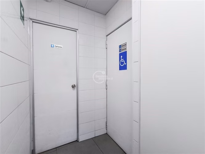 Local Comercial en arriendo 67M2 a la calle La Dehesa - Imagen 15