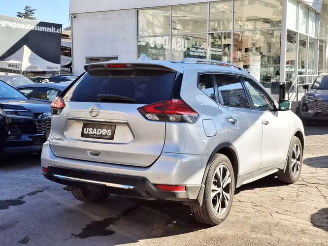 NISSAN X-TRAIL 2019