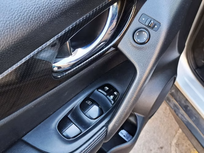 NISSAN X-TRAIL 2019