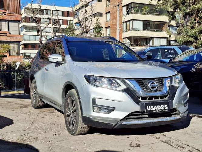NISSAN X-TRAIL 2019