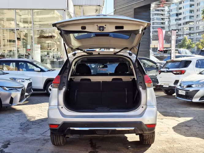 NISSAN X-TRAIL 2019