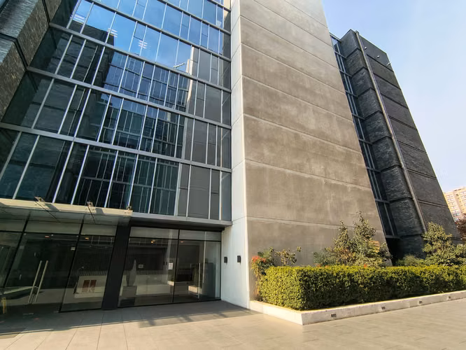 Se Arrienda Oficina Con Est Y Bod Vitacura