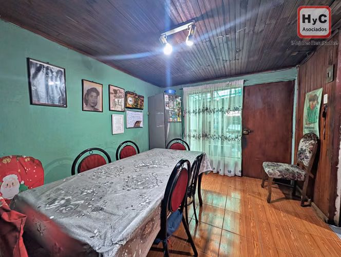 Venta de casa con gran terreno