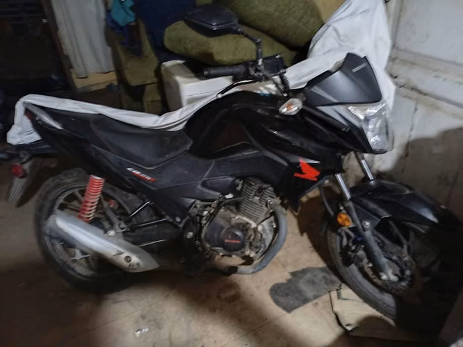 Moto honda cb 125 f twister