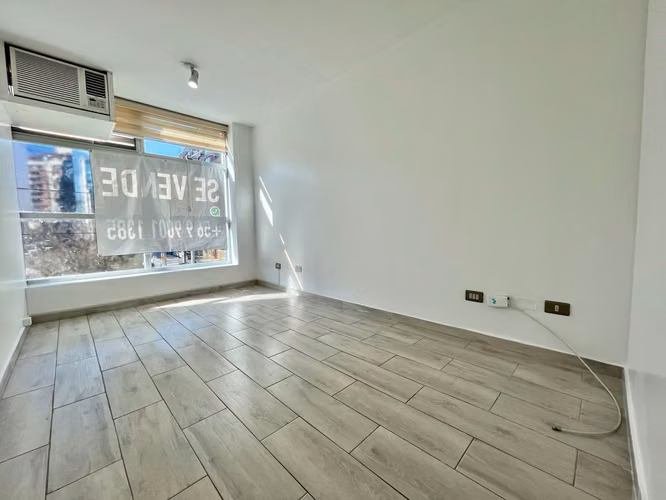 Oficina 1P-Hall-1B en arriendo, Sector Apumanque - Imagen 15