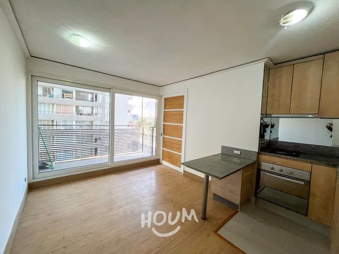 Departamento en Avenida Américo Vespucio
