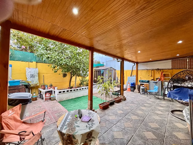 Casa Luminosa y Espaciosa Ideal para Familias (174519)