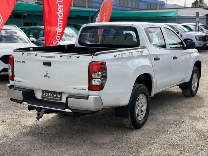 MITSUBISHI L200 2022
