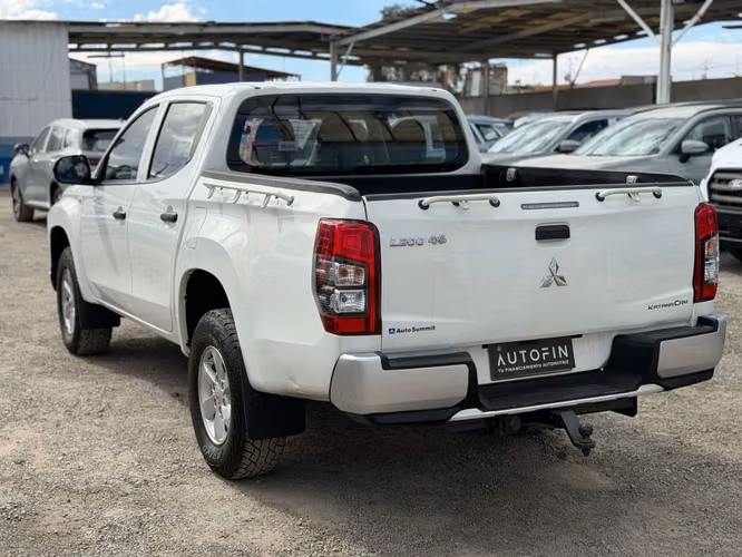 MITSUBISHI L200 2022