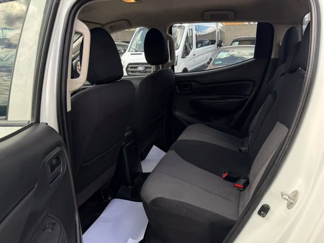 MITSUBISHI L200 2022