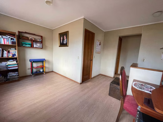 VENDO CASA EN PARQUE LAS AMERICAS (174551)
