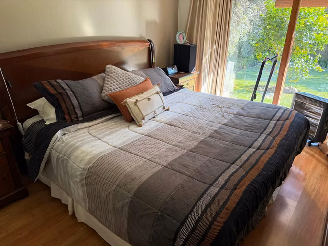BASE CAMA KING + COLCHÓN SERTA snow