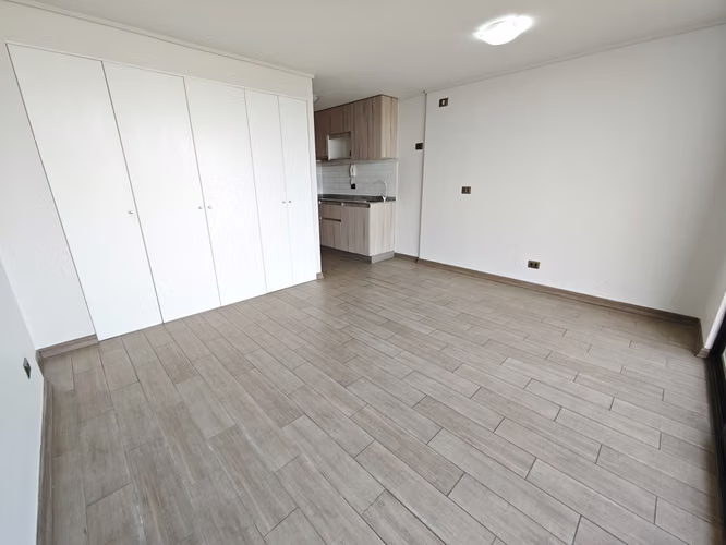 Arriendo depto HOME ESTUDIO, Terraza,  Metro Hospitales, Independencia